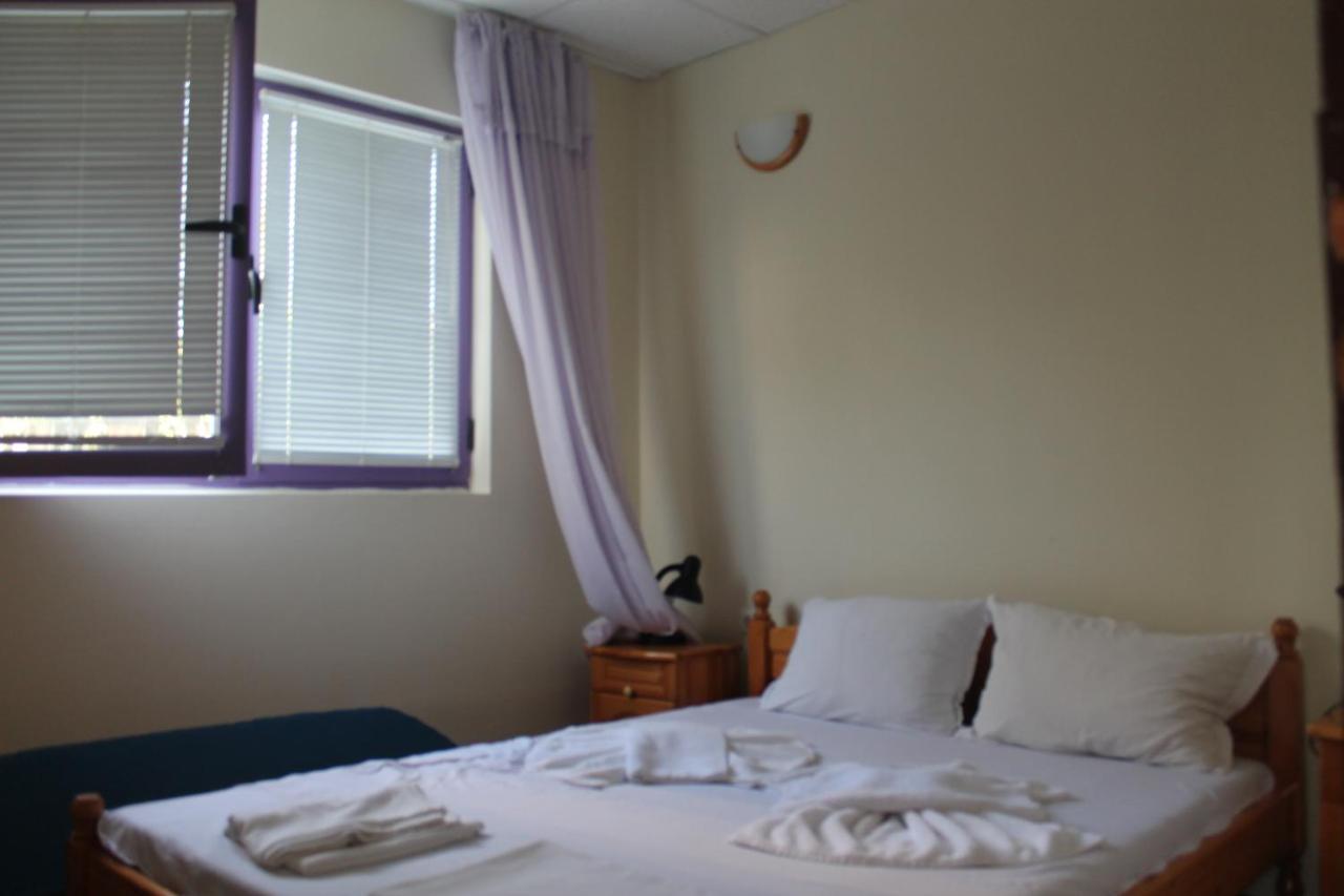 Complex Exotica Hotel Lozenets Bagian luar foto
