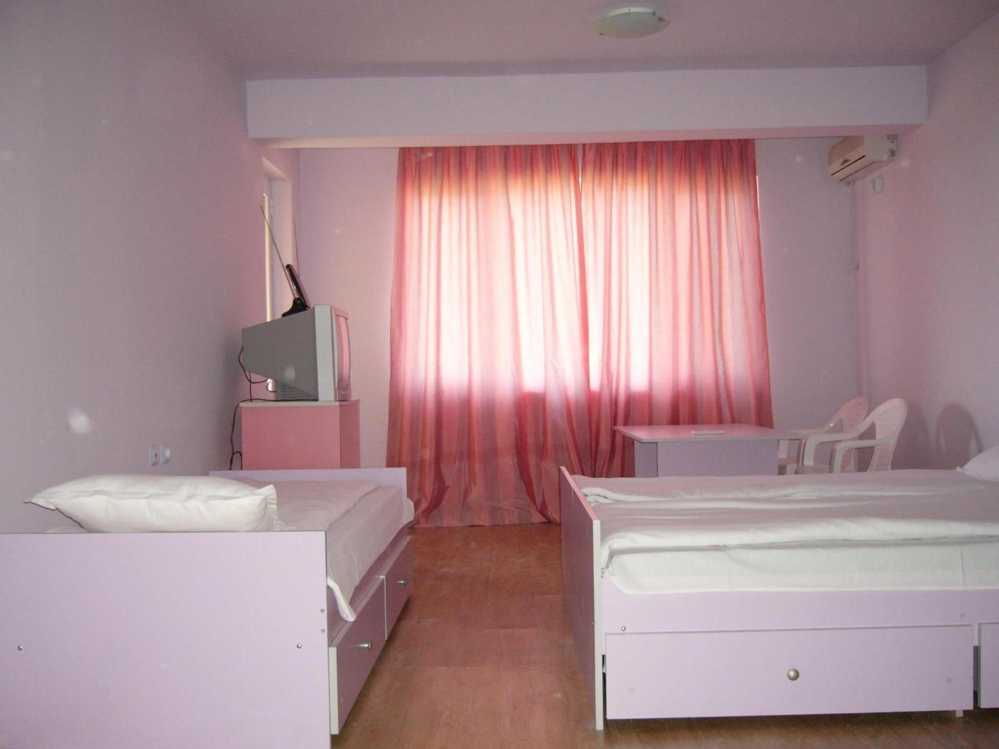 Complex Exotica Hotel Lozenets Ruang foto