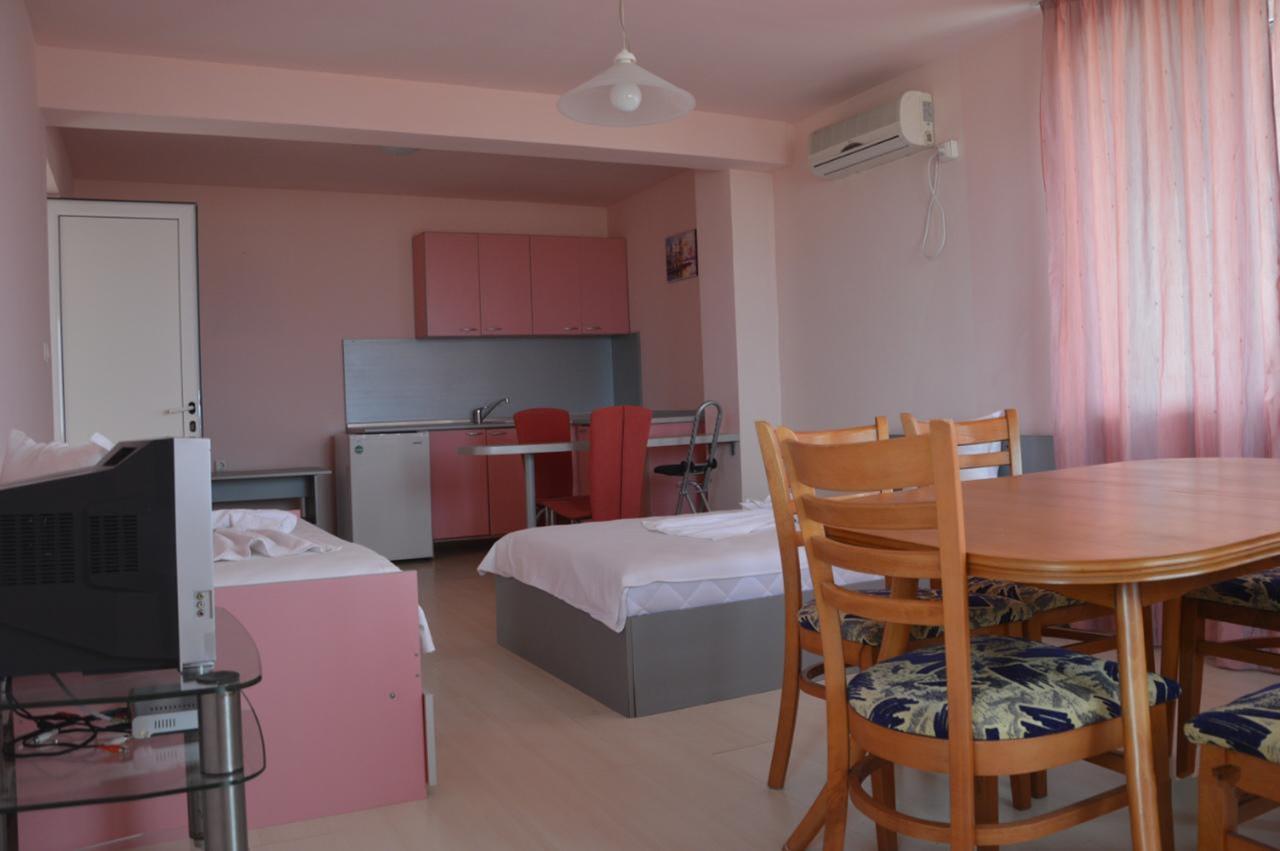 Complex Exotica Hotel Lozenets Bagian luar foto